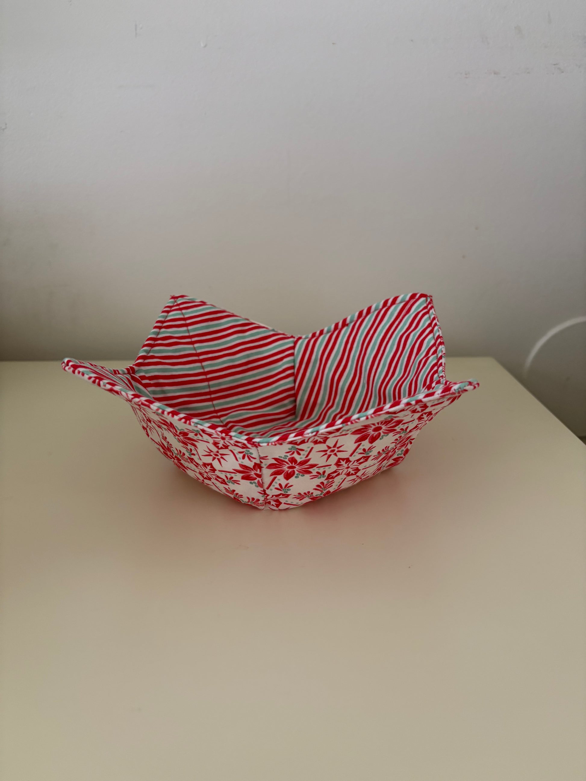 Christmas Bowl Cozy