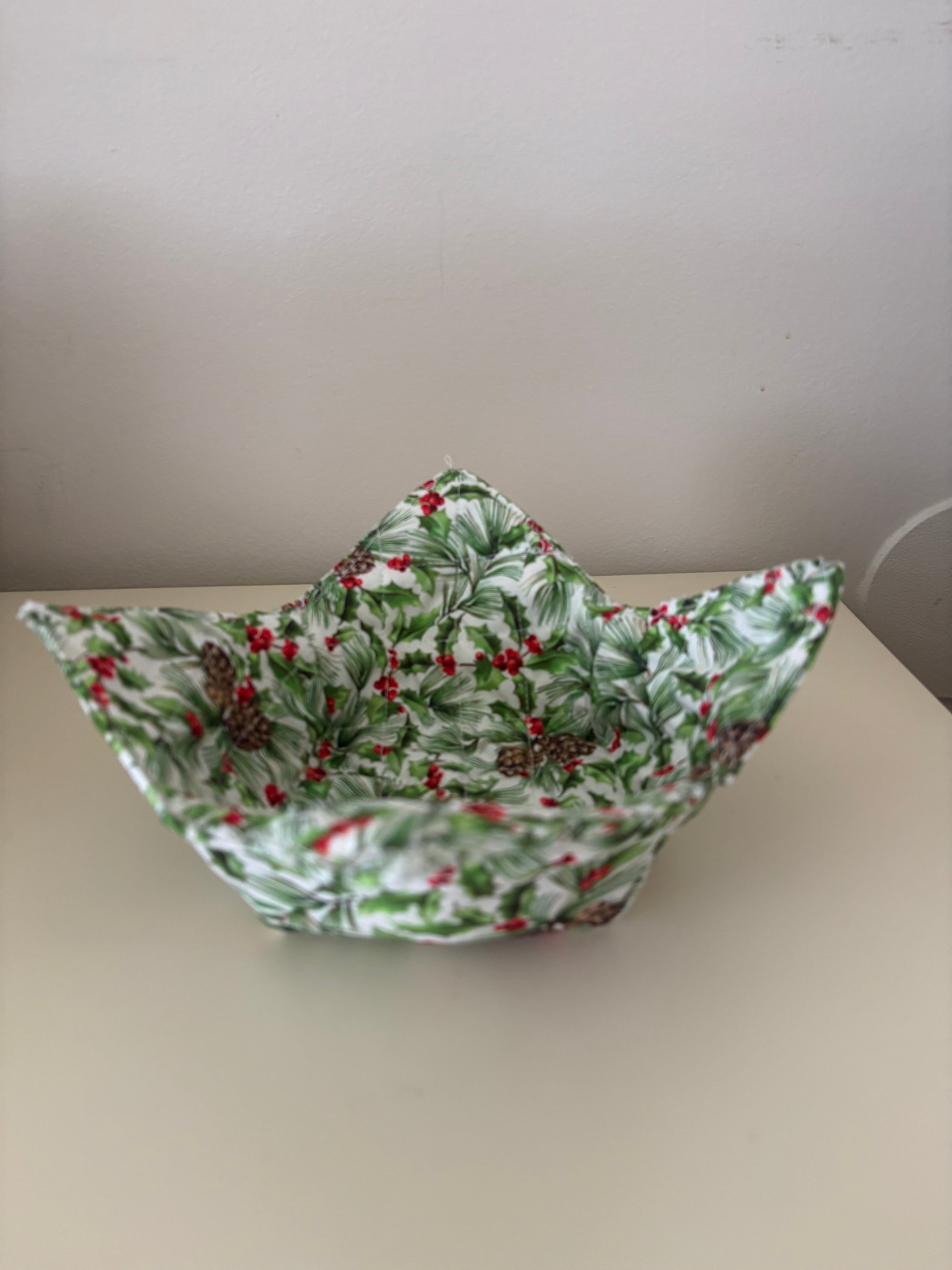 Holly Christmas Bowl Cozy